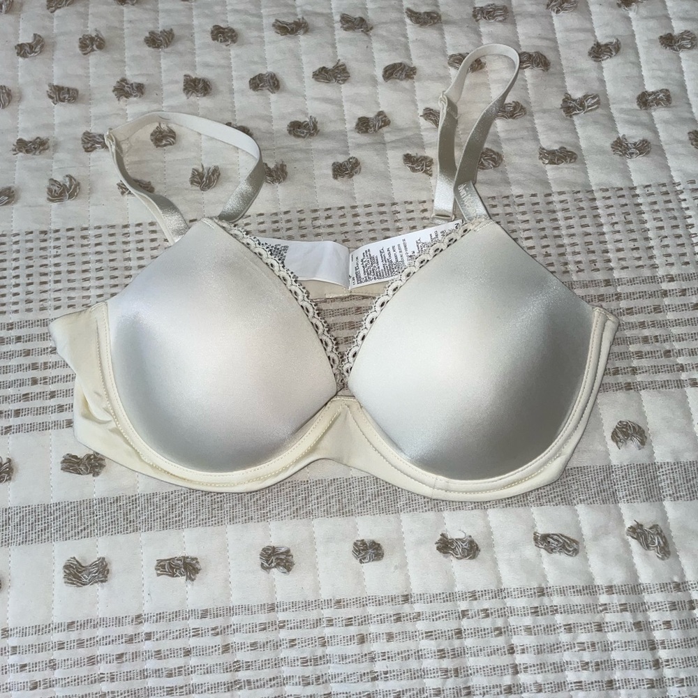 Calvin Klein light push up bra